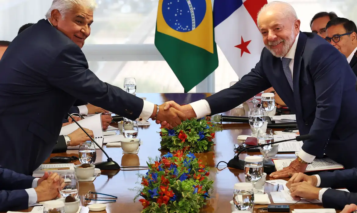 Lula anuncia apoio ao acordo de neutralidade do Canal do Panamá