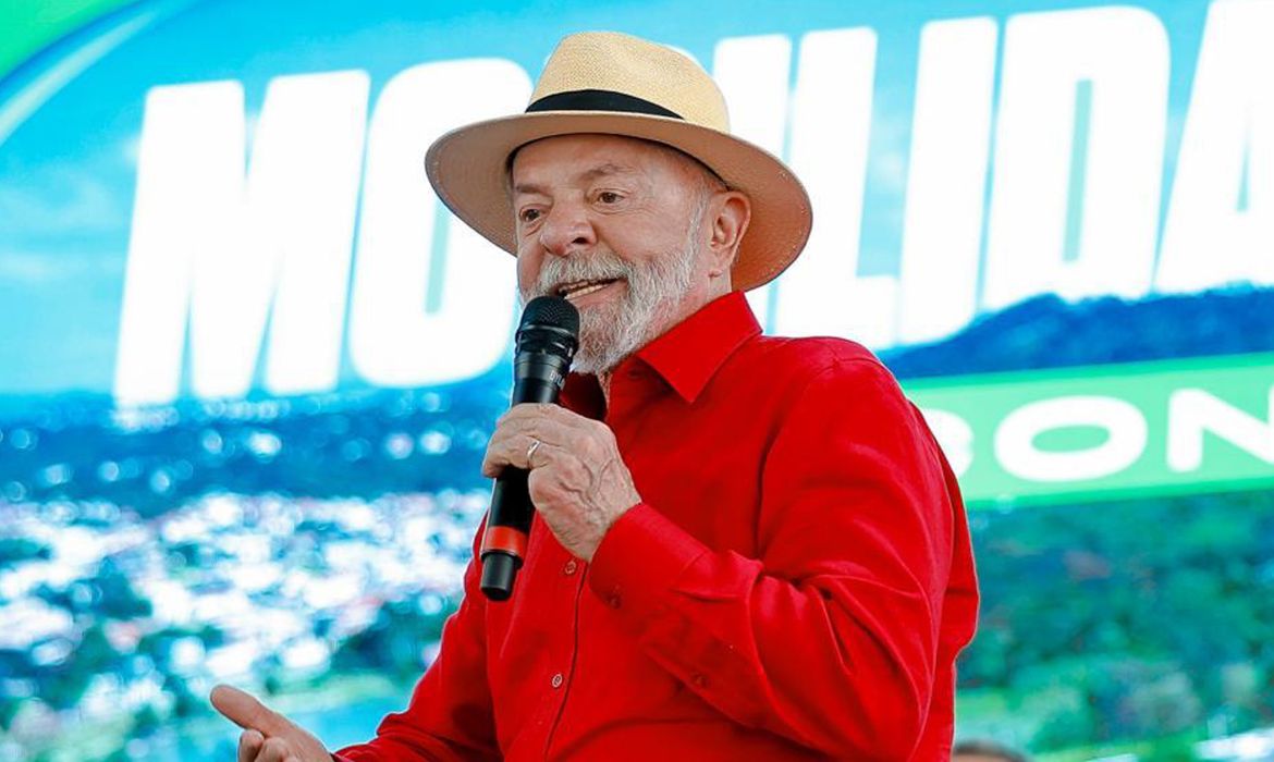 Lula diz que “não tem pressa” para aplicar reciprocidade contra os EUA