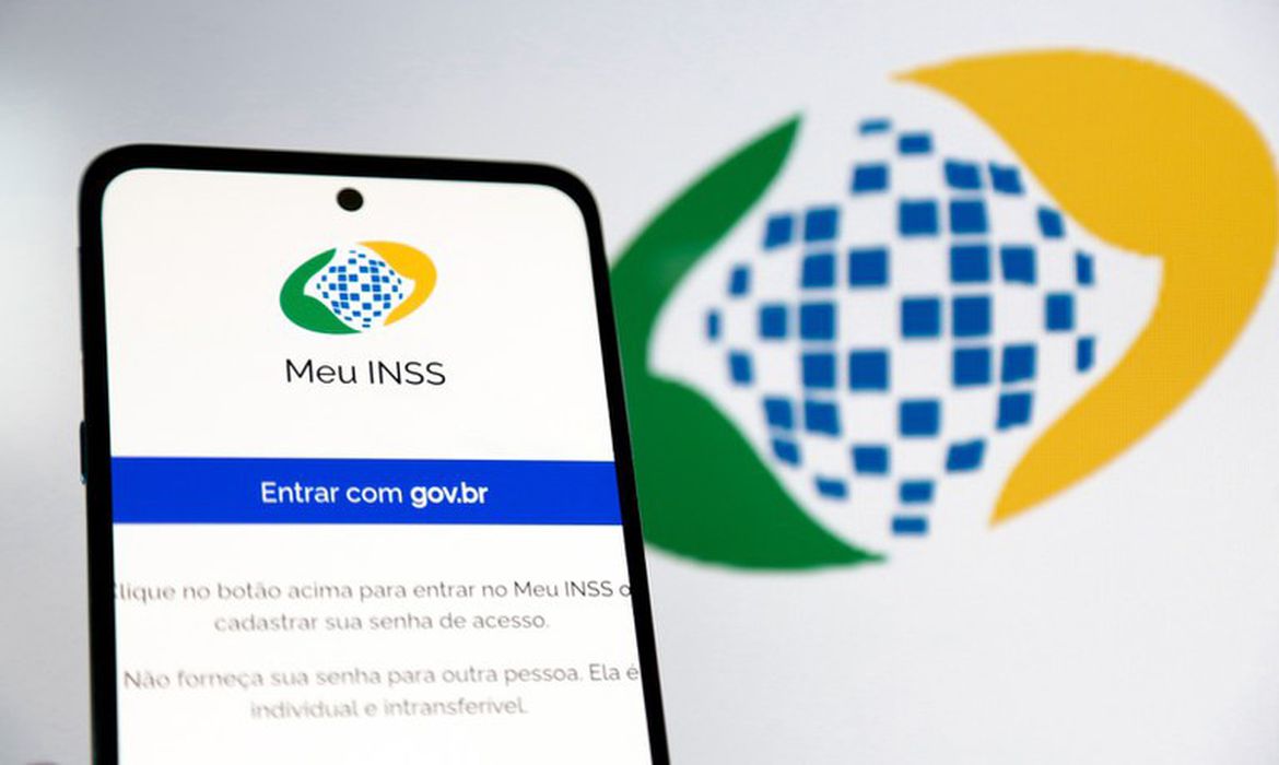 Mais de 2 milhões aderiram a acordo de ressarcimento do INSS