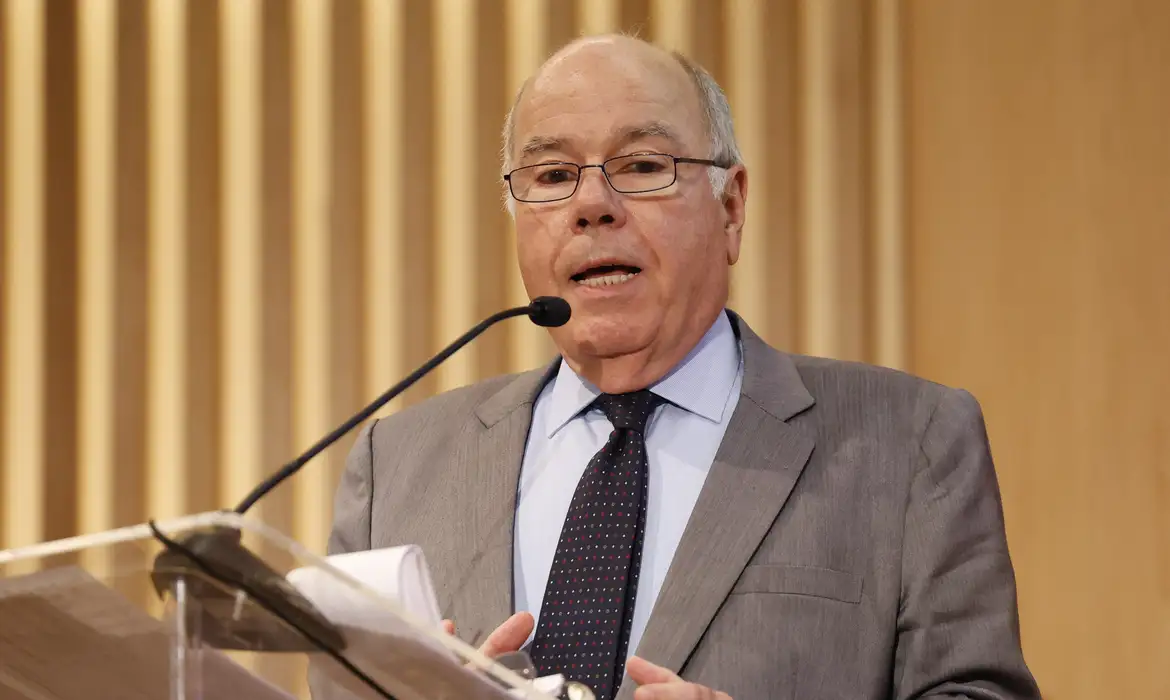 Vieira: não há negociação com EUA que envolva interferência judicial 