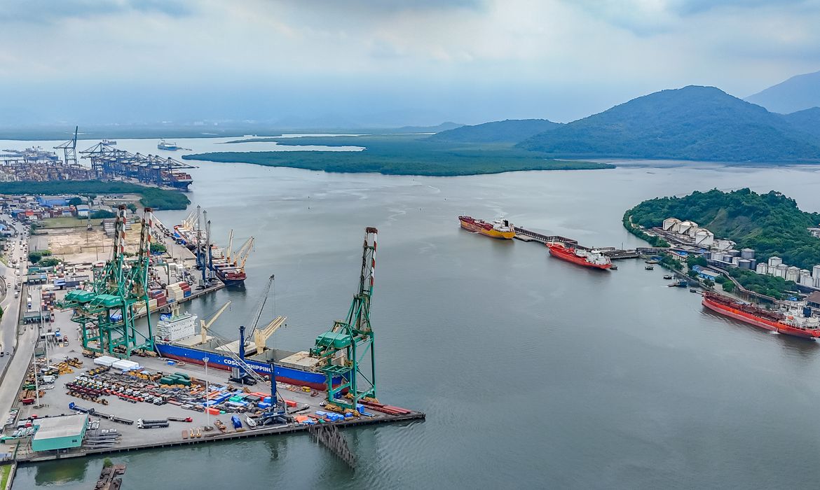 Procurador pede suspensão do leilão do túnel Santos-Guarujá