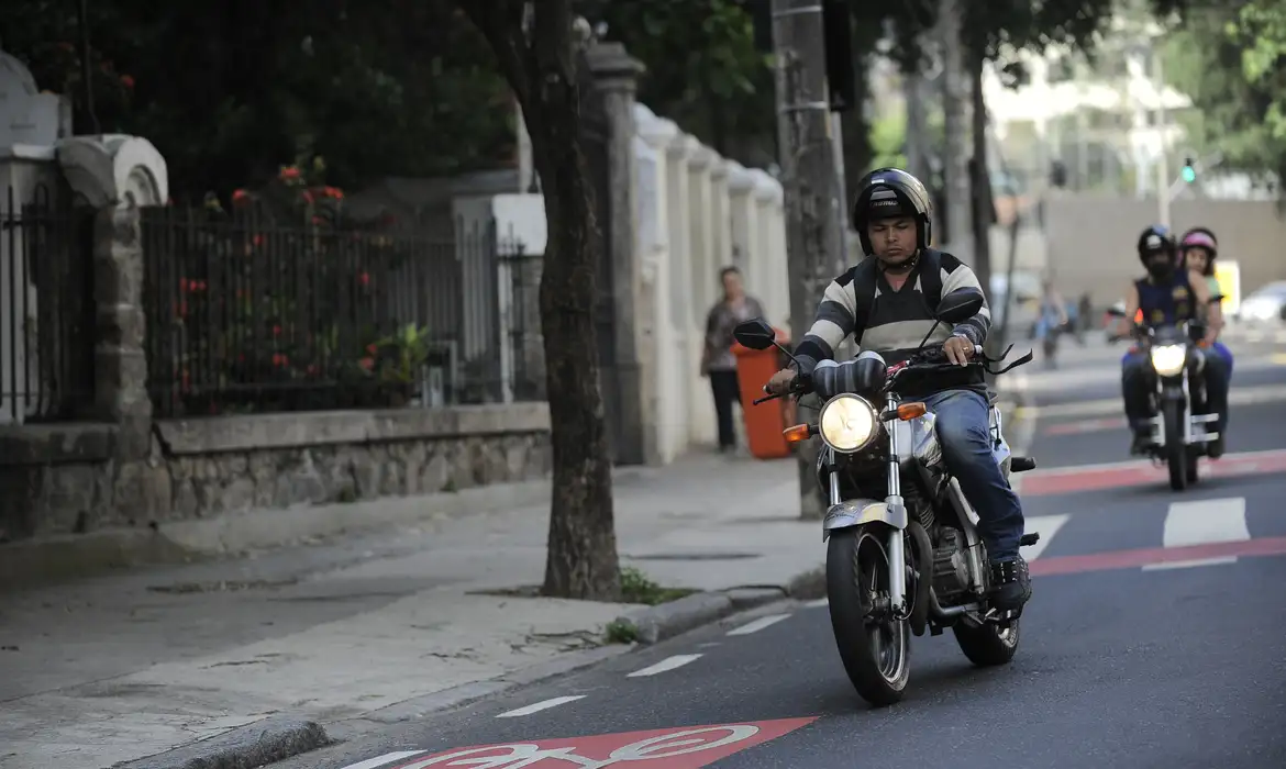 Sequelas permanentes afetam 1/3 dos motociclistas vítimas do trânsito