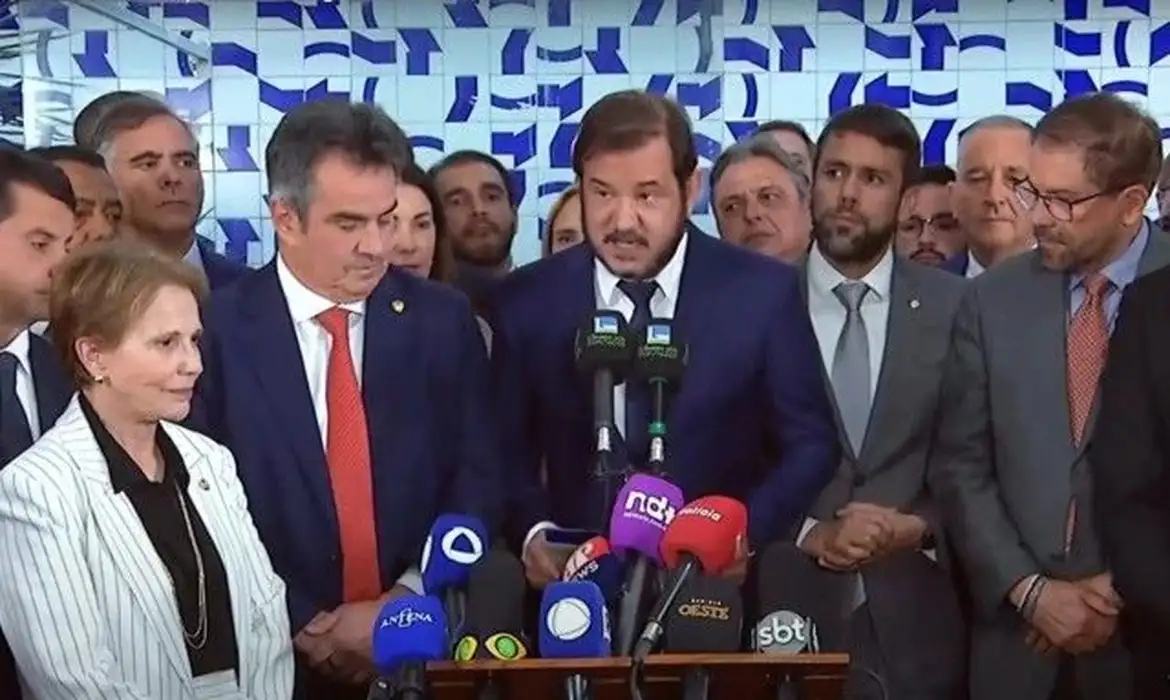 União Brasil determina exoneração de filiados em cargos federais