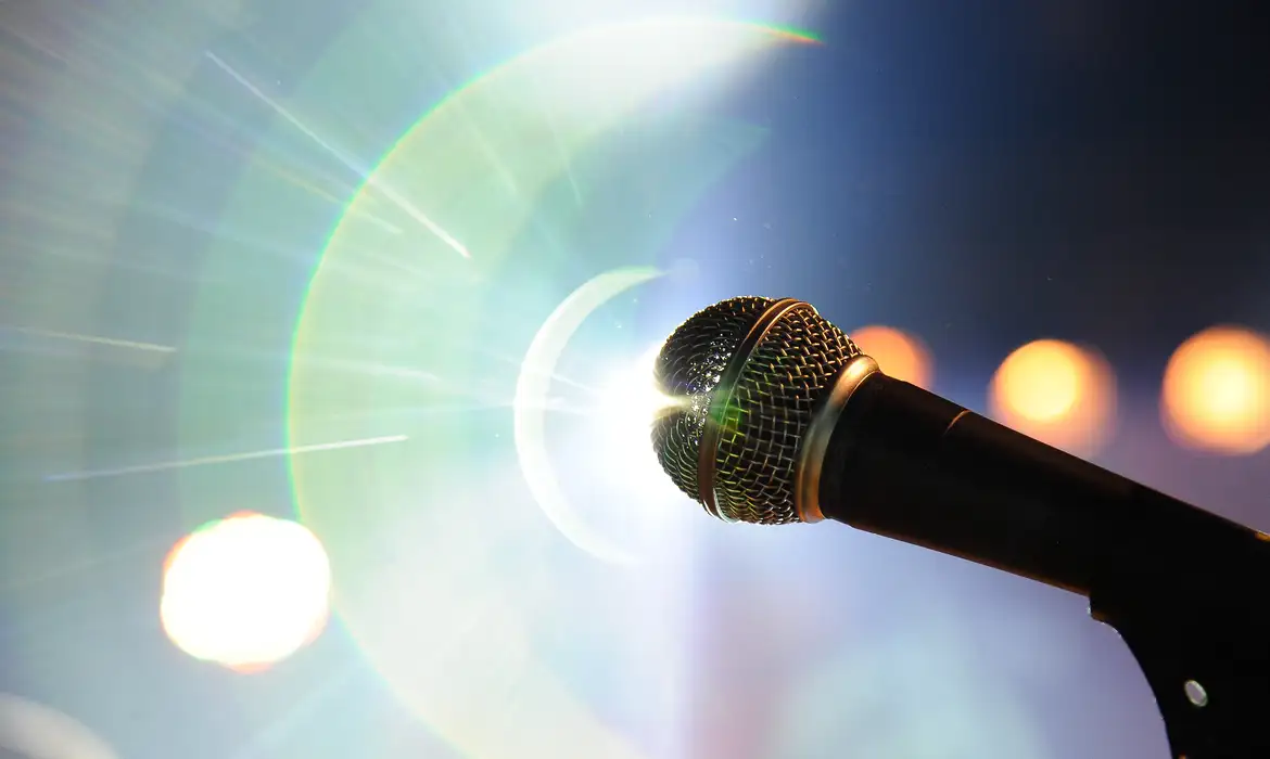 Roda do Choro terá Batucada no aniversário de 102 anos da Rádio MEC