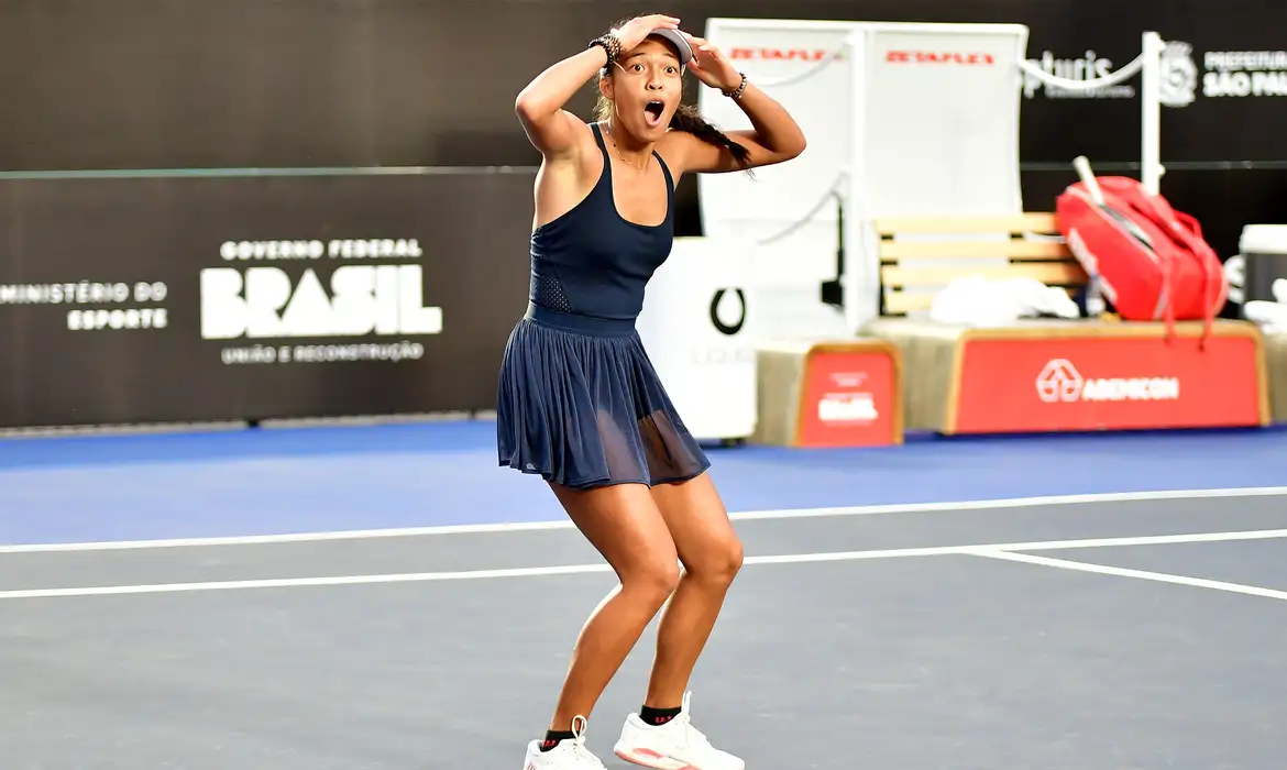 Tiantsoa Rakotomanga fica com título de simples do SP Open