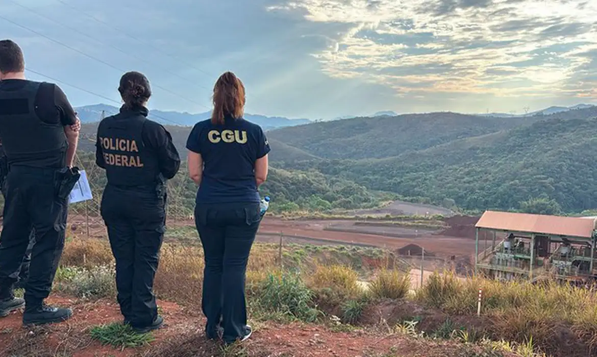 Fraudes enfraquecem fiscalização na mineração, dizem movimentos