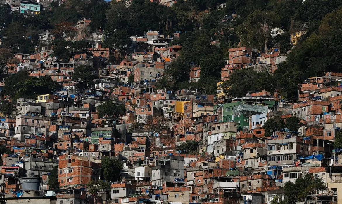 Moraes vai comandar ADPF das Favelas no Supremo