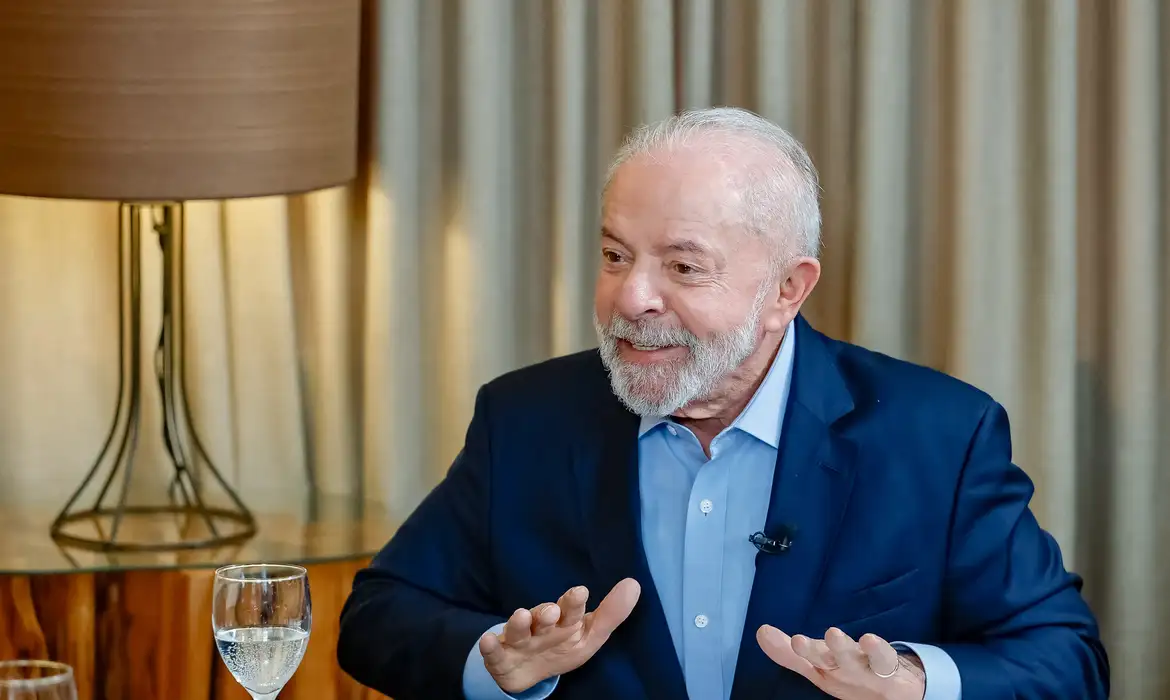 Em Roma, Lula defende que pobres sejam colocados no orçamento