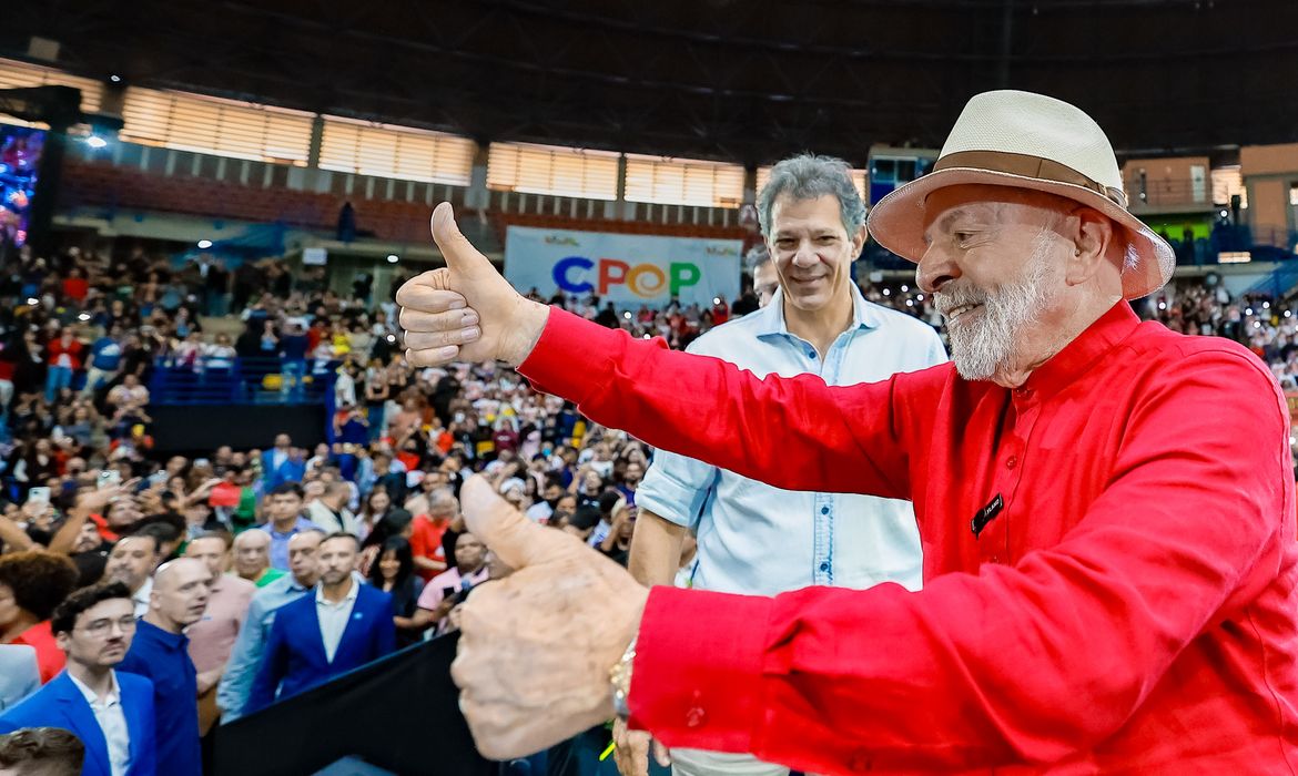 Lula defende a universalização do Pé-de-Meia