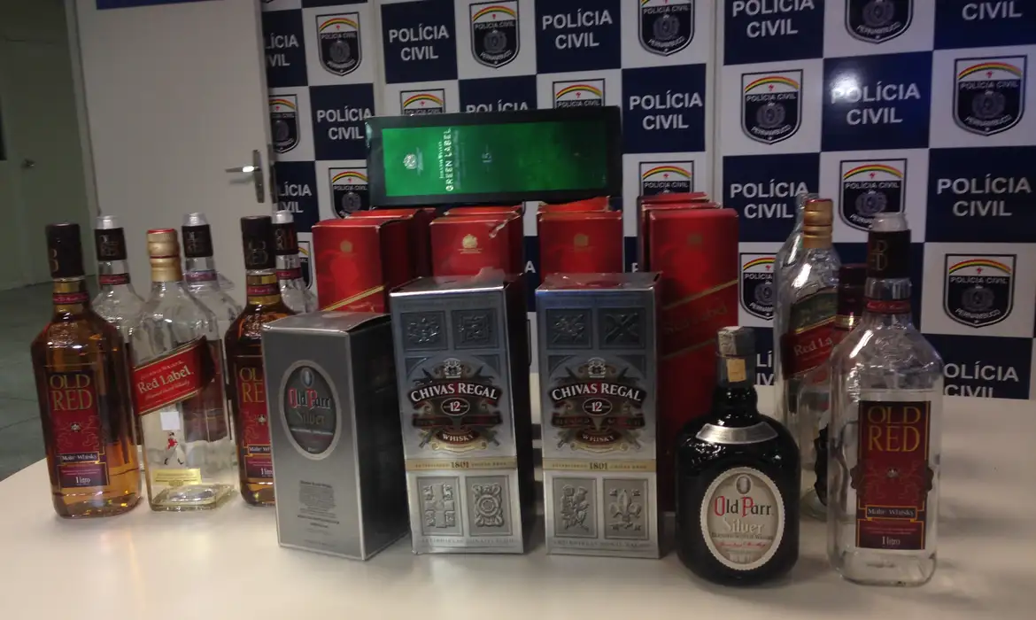 Vigilância do RJ pede atenção a suspeitas de intoxicação por metanol