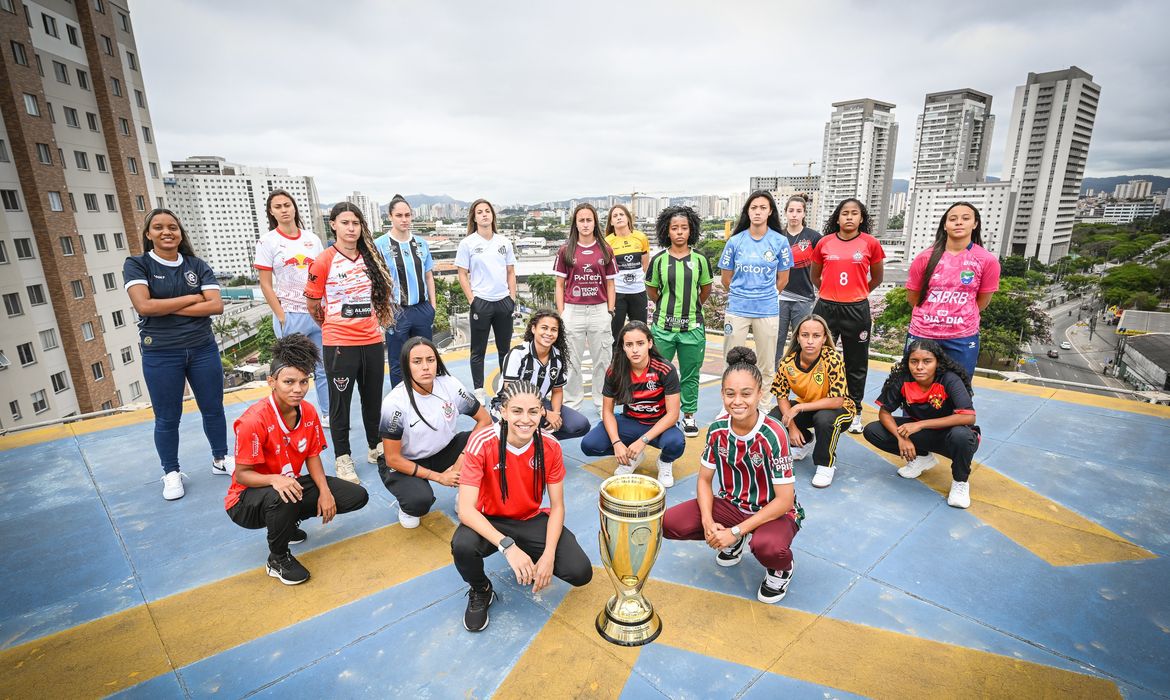 Sorteio no Pacaembu define sedes e grupos da terceira Copinha Feminina