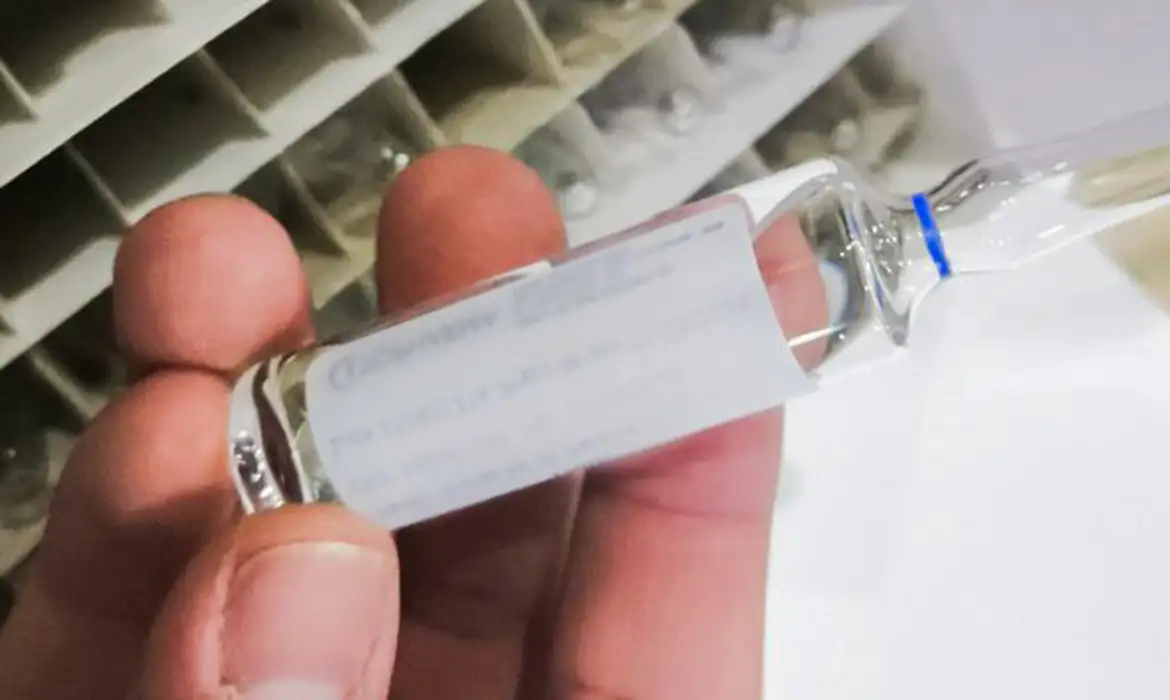 Antídoto contra intoxicação por metanol está disponível em 9 estados 