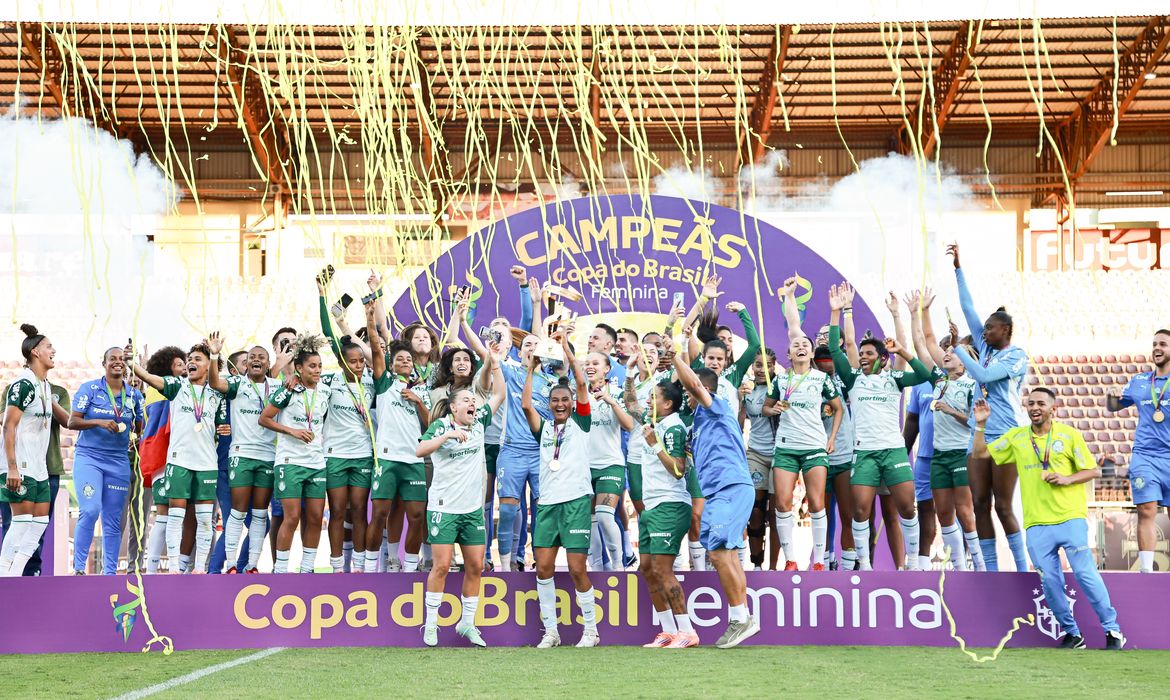 OAB Barro Preto - Palmeiras derrota Ferroviária e conquista Copa do Brasil feminina