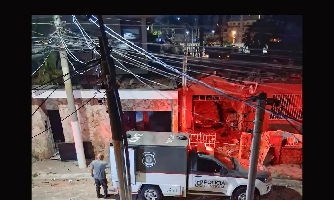 Doze imóveis seguem interditados após explosão em São Paulo