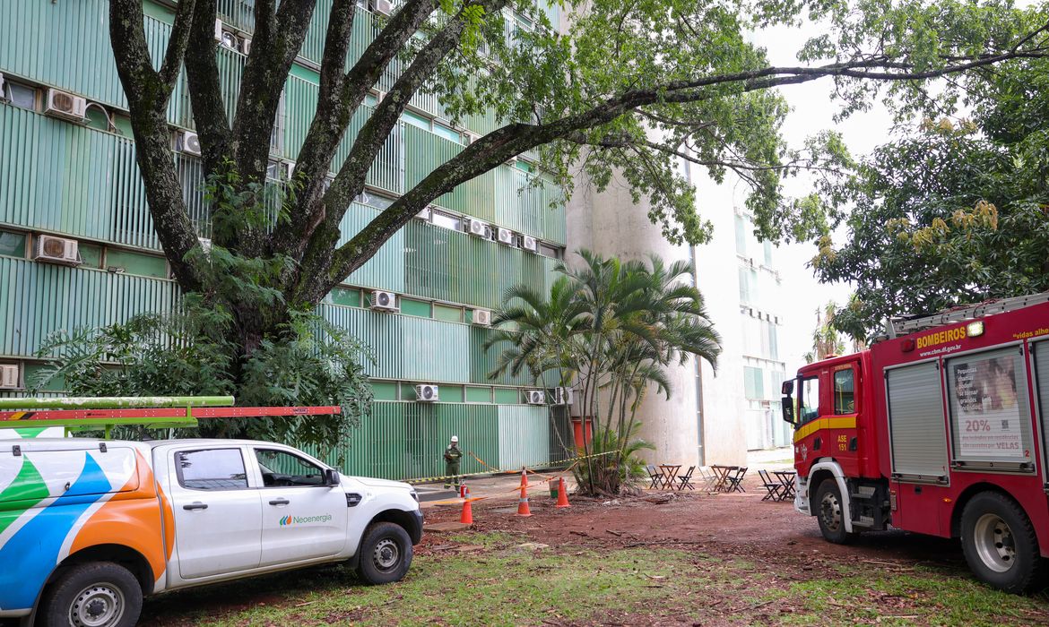 Brasília: técnico da CEB Ipes morre 3 dias após explosão na Esplanada