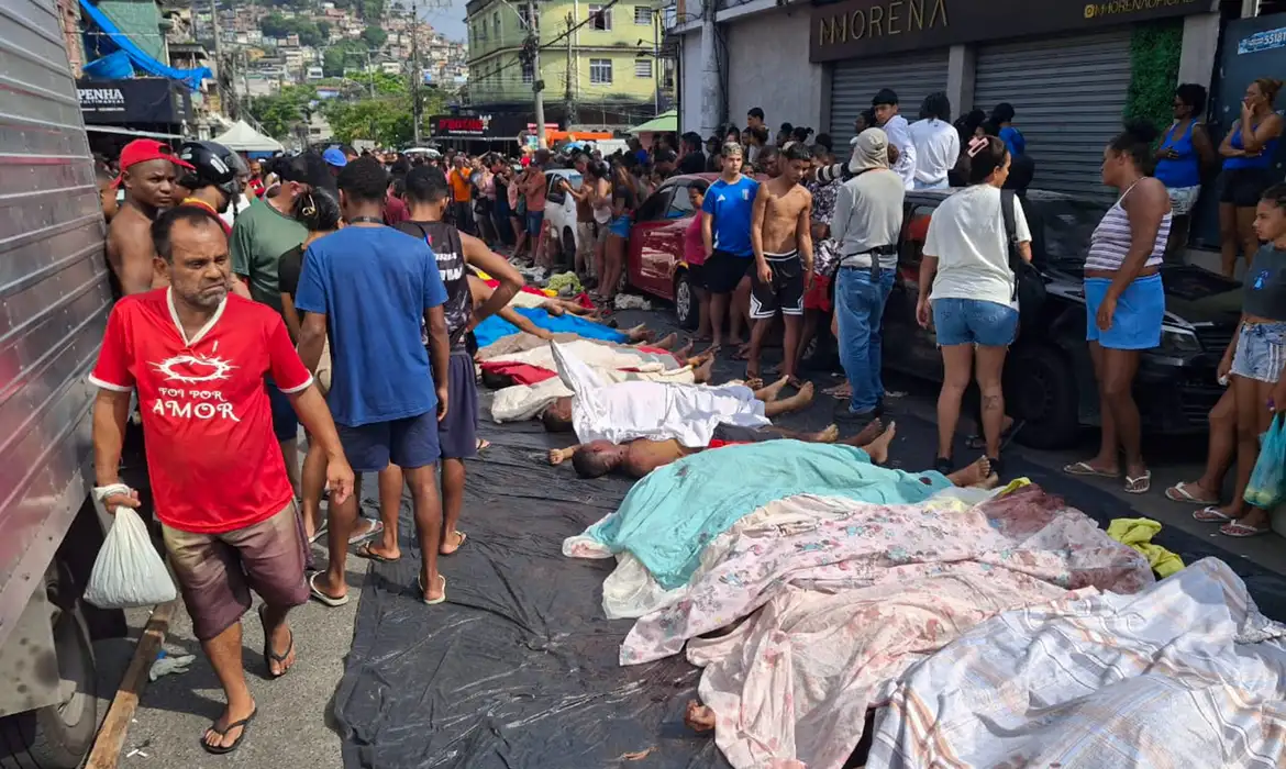 OAB Barro Preto - Cinco PMs são presos por crimes em megaoperação no Rio