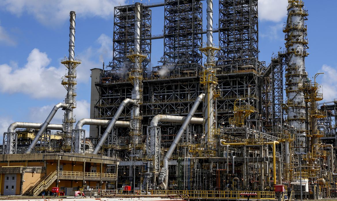 OAB Barro Preto - CNI projeta crescimento do PIB de 1,8% em 2026