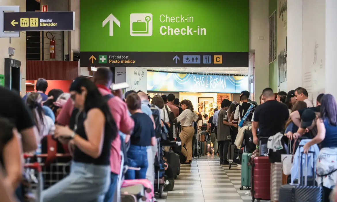 OAB Barro Preto - Ventos fortes afetam pelo menos 110 voos em Congonhas nesta quinta