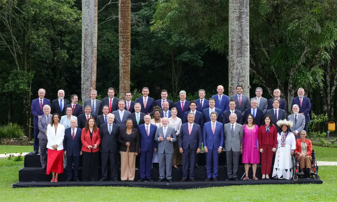 Em última reunião ministerial, Lula diz que 2026 será o ano da verdade