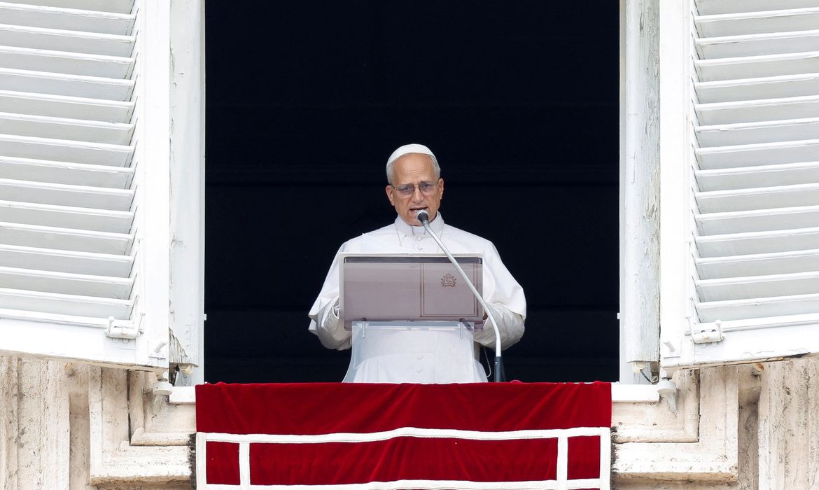 Papa pede paz entre nações “ensanguentadas por conflitos e miséria”