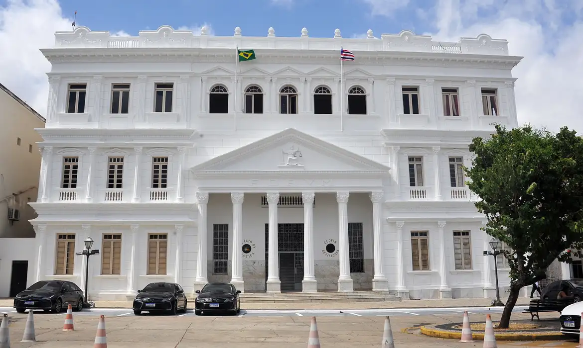 TJMA mantém prisão de prefeito e primeira-dama de Turilândia