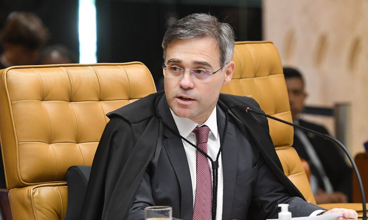 Mendonça devolve dados sigilosos de Vorcaro à CPMI do INSS