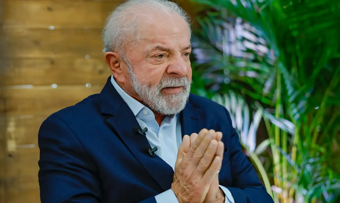 Lula pede mobilização contra “indústria de contar mentiras”