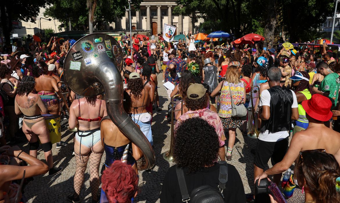 Carnaval 2026: PM do Rio prende 458 suspeitos de crimes