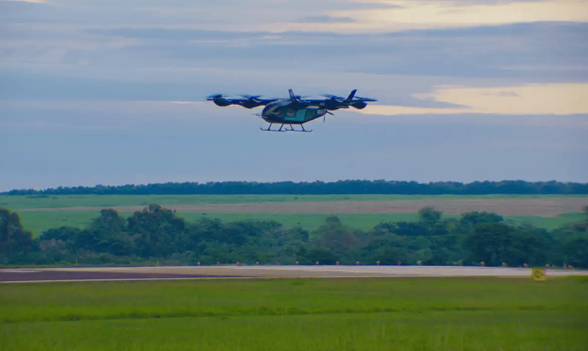 Anac quer criar categoria de piloto específica para “carro voador”