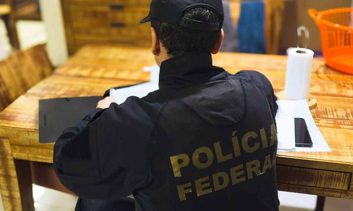 Ministério Público e PF fazem operação em SP contra corrupção policial